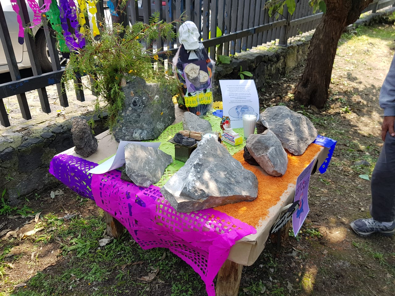 Día de muertos en el Instituto de Geología